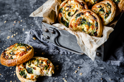 Spinach & Feta Scrolls Recipe